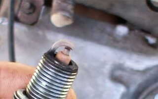 Нагар на свечах зажигания — каким должен быть его цвет?