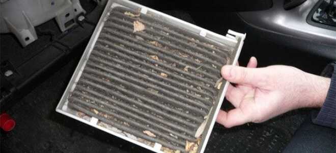 Замена салонного фильтра Toyota