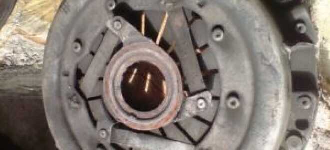 Как делается замена диска сцепления ВАЗ-2107