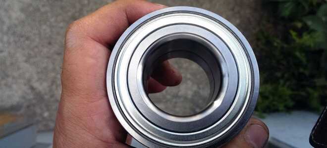 Замена переднего и заднего ступичного подшипника Ford Focus 2