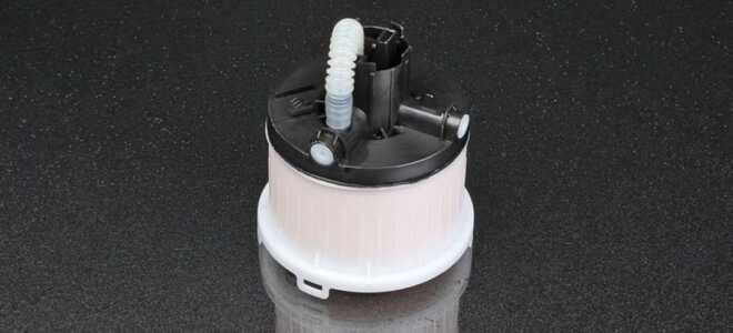 Замена топливного фильтра в Ford Focus 2