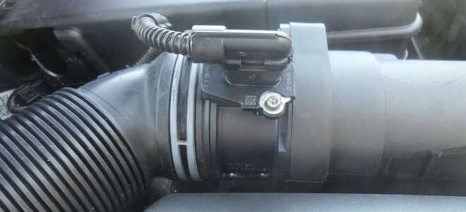 Датчик массового расхода воздуха: что это, принцип работы