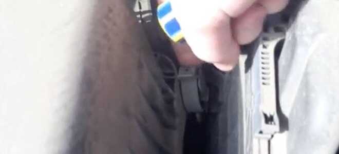 Замена воздушного фильтра в Toyota Corolla