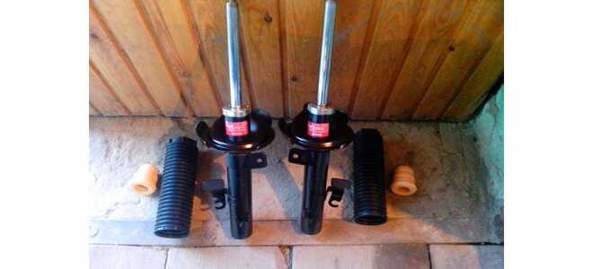 Замена задних и передних амортизаторов Ford Focus 2