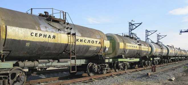 Какую кислоту заливают в аккумулятор автомобиля