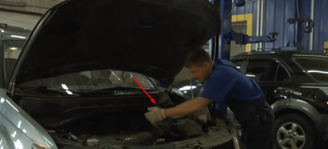 Замена воздушного фильтра Mitsubishi