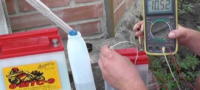 Как самостоятельно проверить плотность электролита в аккумуляторе