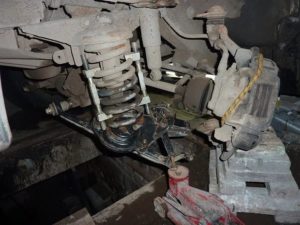 поднять Ниву 2121 своими руками