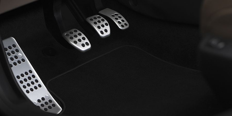 Cкрипит педаль сцепления Renault Logan