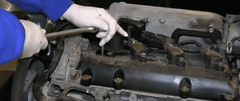 Замена свечей Nissan Teana